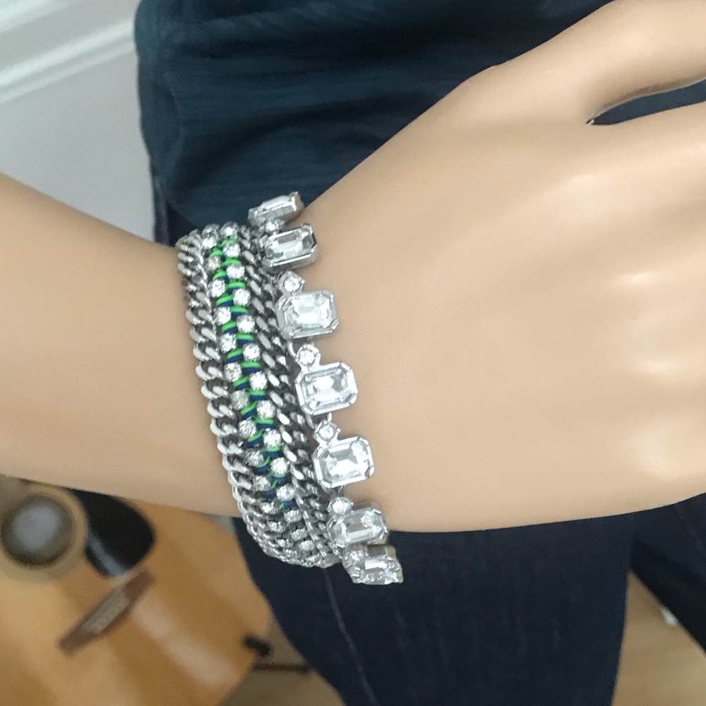 Statement Bracelet. New without tags. Silver.